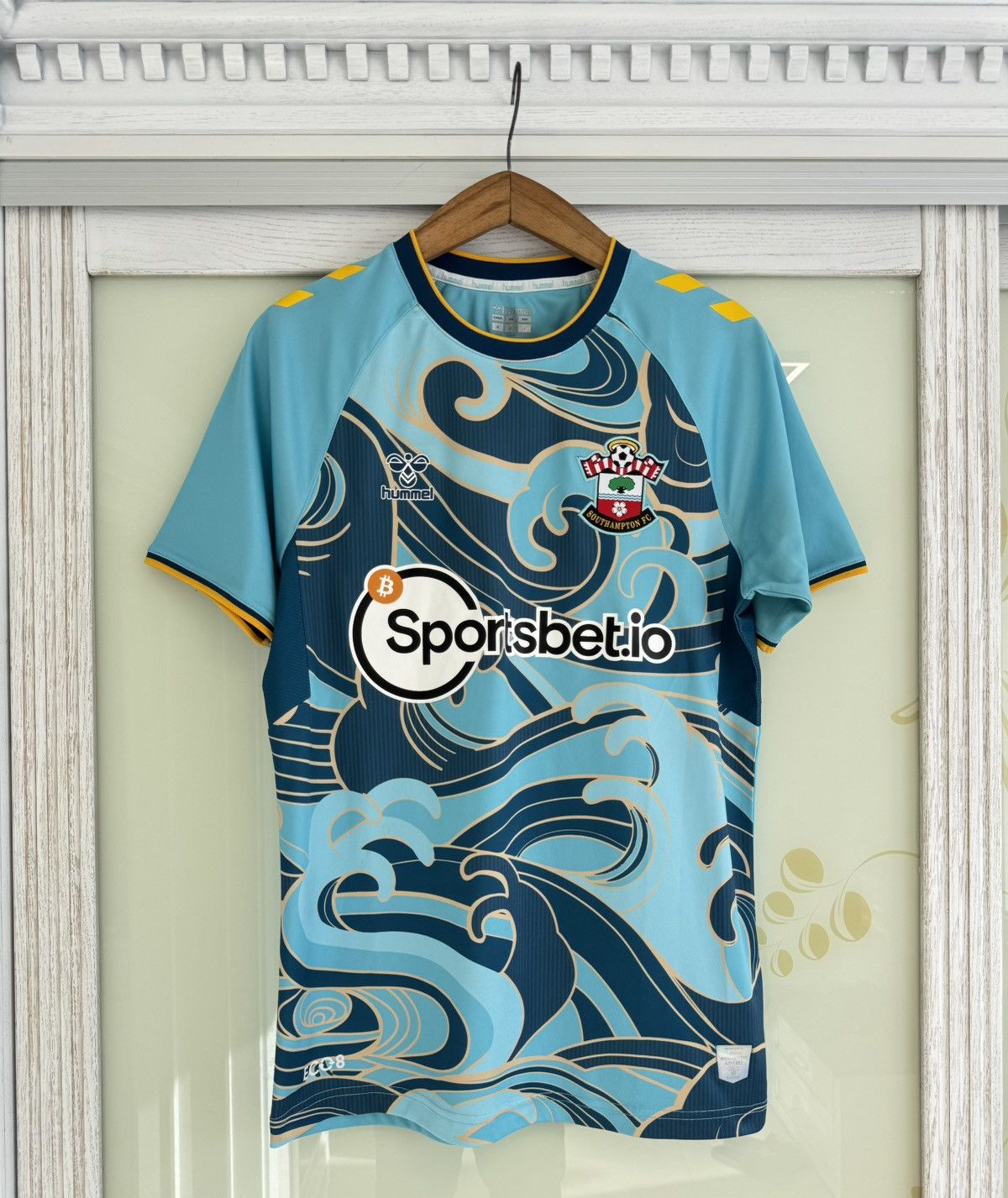 Hummel Southampton 2022-2023 Away Soccer Jersey Football Kit Shirt Size US M / EU 48-50 / 2 - 1 Thumbnail