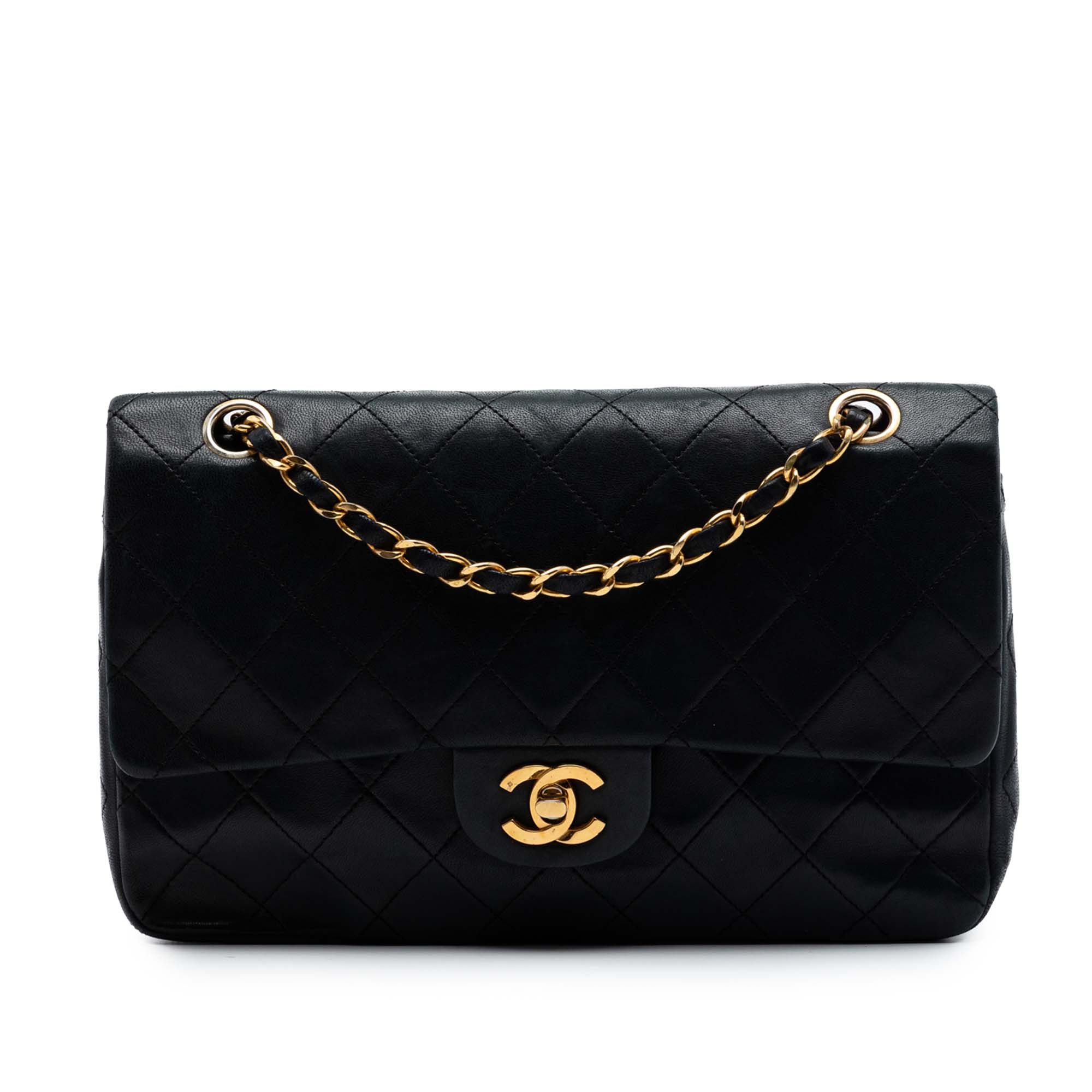Chanel Medium Classic Lambskin Double Flap Size ONE SIZE - 1 Thumbnail