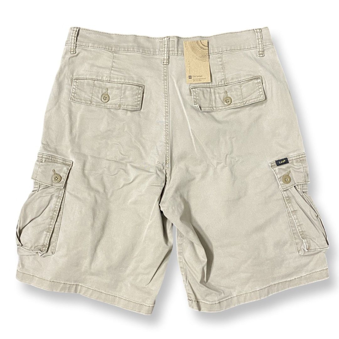 Lee Lee Men’s Beige Cargo Shorts Size 33 Size US 33 - 3 Thumbnail