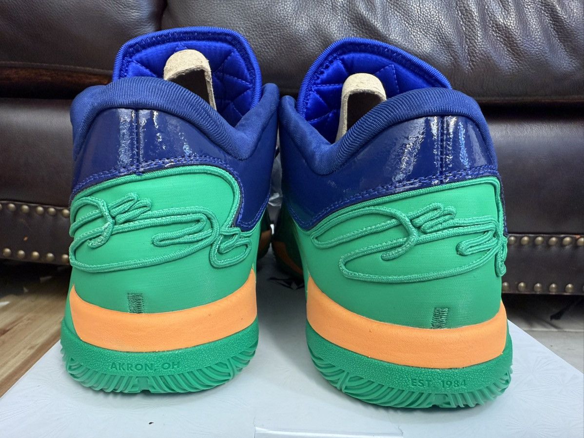 Nike Nike LeBron 22 Skills academy player ExclusiveWith Box Size Size US 10 / EU 43 - 14 Thumbnail