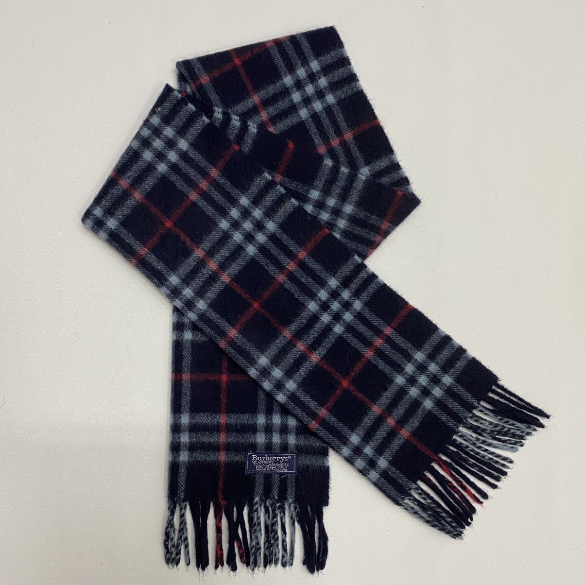 Burberry BURBERRYS SCARF MUFFLER BUR044 Size ONE SIZE - 2 Thumbnail