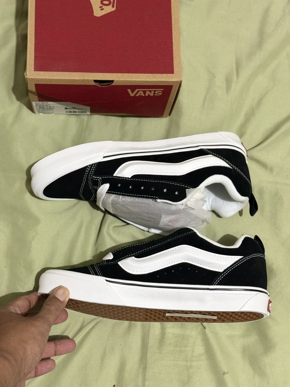 Vans Vans Knu Skool Black White Size US 9 / EU 42 - 2 Thumbnail