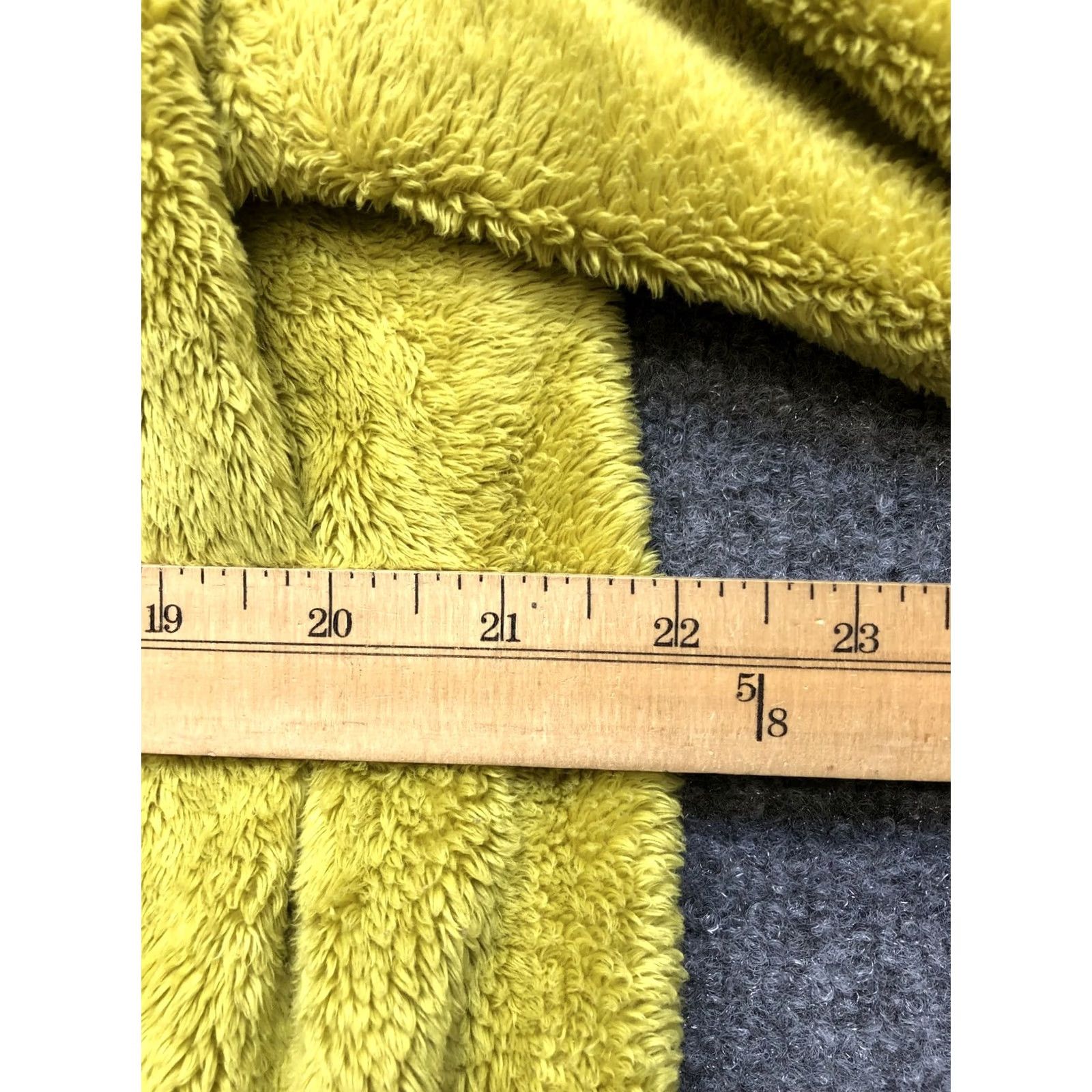 The North Face North Face Womens XL Yellow Osito Fleece Jacket Full Zip Soft Fuzzy High Pile Size XL / US 12-14 / IT 48-50 - 3 Thumbnail