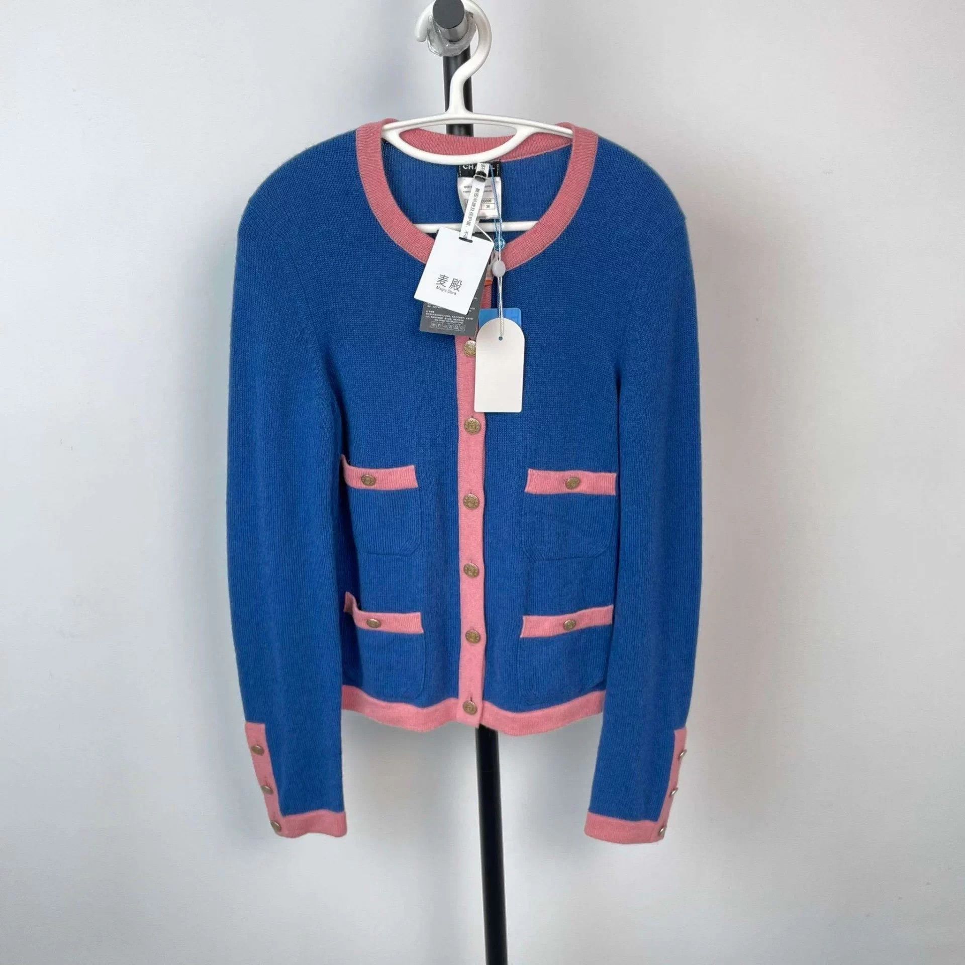 Chanel Chanel blue pink colorblocked knit cardigan 36 Size XS / US 0-2 / IT 36-38 - 1 Thumbnail