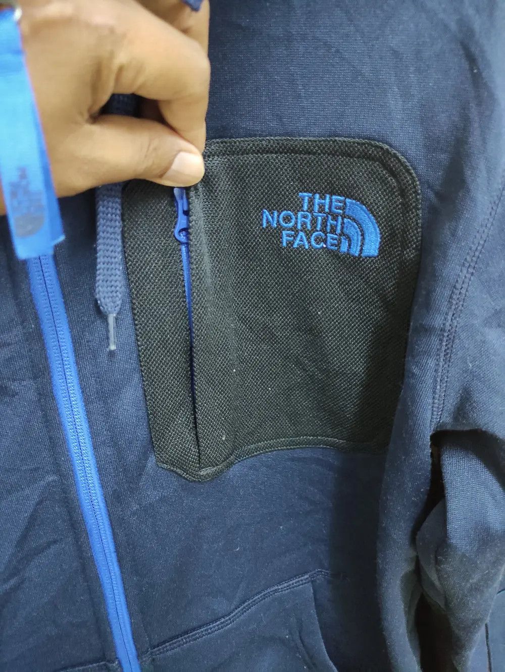 The North Face THE NORTH FACE ZIPPER HOODIE WITH BALAKLAVA /DOUBLE ELBOW Size US S / EU 44-46 / 1 - 4 Thumbnail
