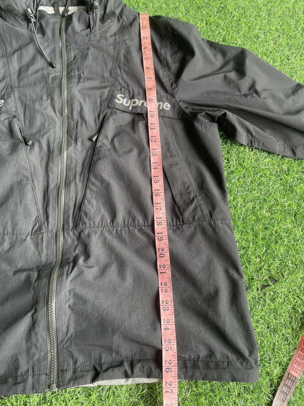 Supreme Authentic SUPREME windbreaker hooded Size US M / EU 48-50 / 2 - 9 Thumbnail