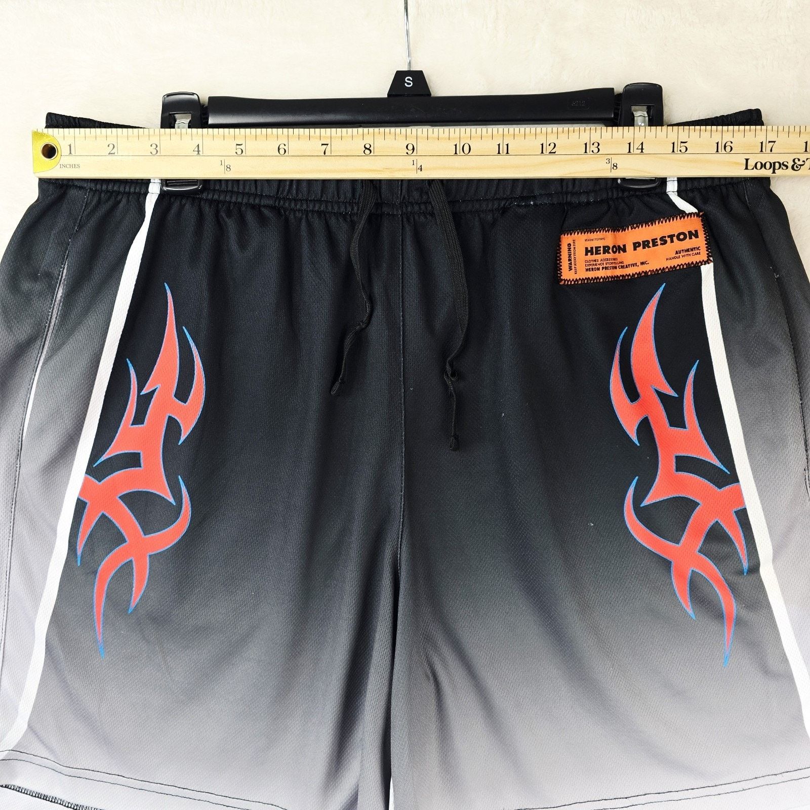 Heron Preston Heron Preston Dry Fit Shorts Mens XXL Y2K Tribal Flames Size US 34 / EU 50 - 9 Thumbnail