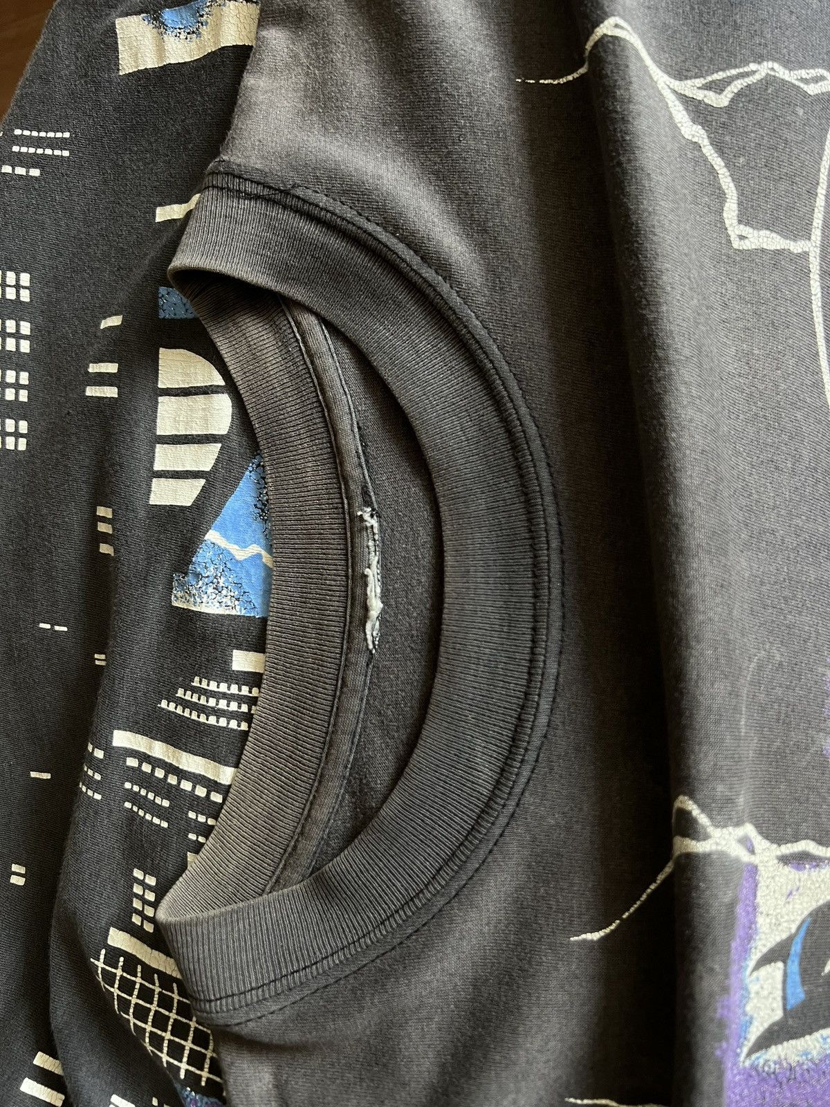 Vintage Vintage 90s Batman The Animated Series European shirt Size US L / EU 52-54 / 3 - 11 Thumbnail