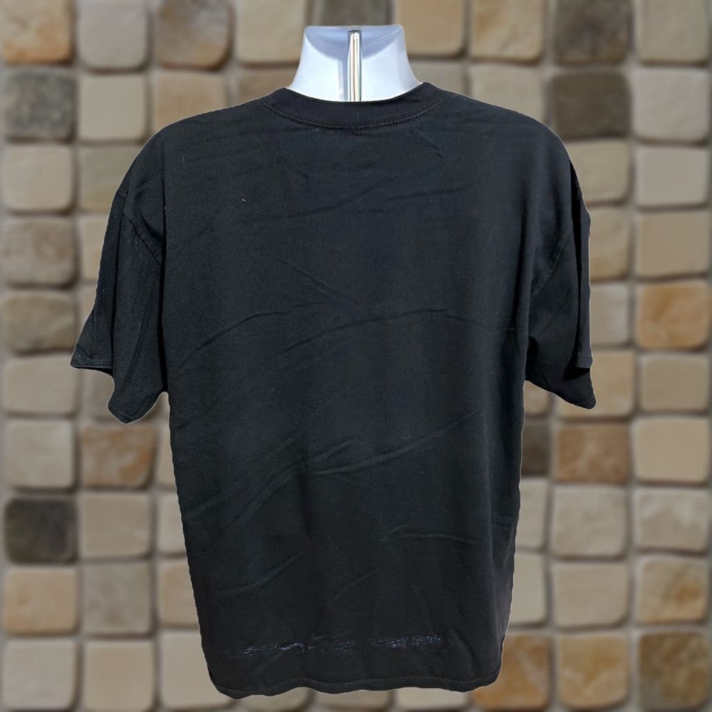 Vintage VINTAGE Steve Howe Shirt Men XL Black Short Sleeve Front Graphic Guitarist Rock Band Size US XL / EU 56 / 4 - 1 Thumbnail