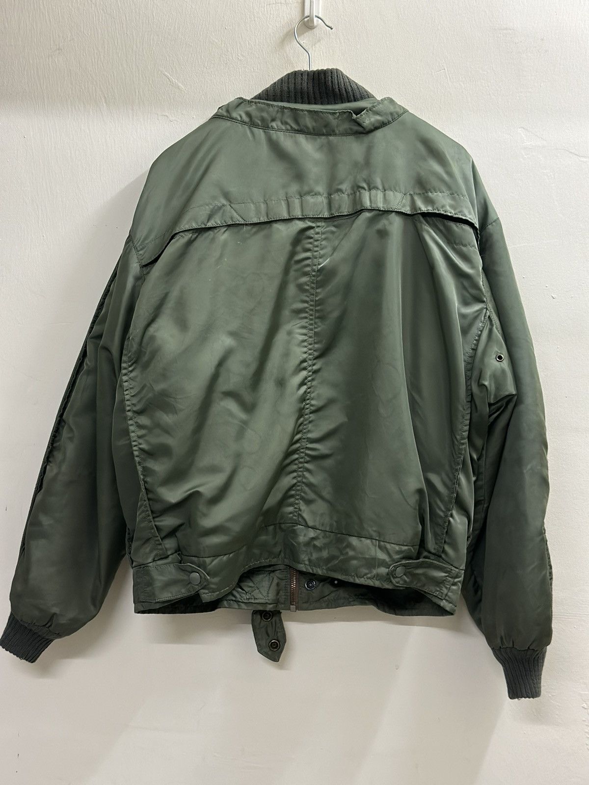 Avirex × Vintage 💥RARE💥 Vintage MA-1 Bomber Jacket Size US M / EU 48-50 / 2 - 6 Thumbnail