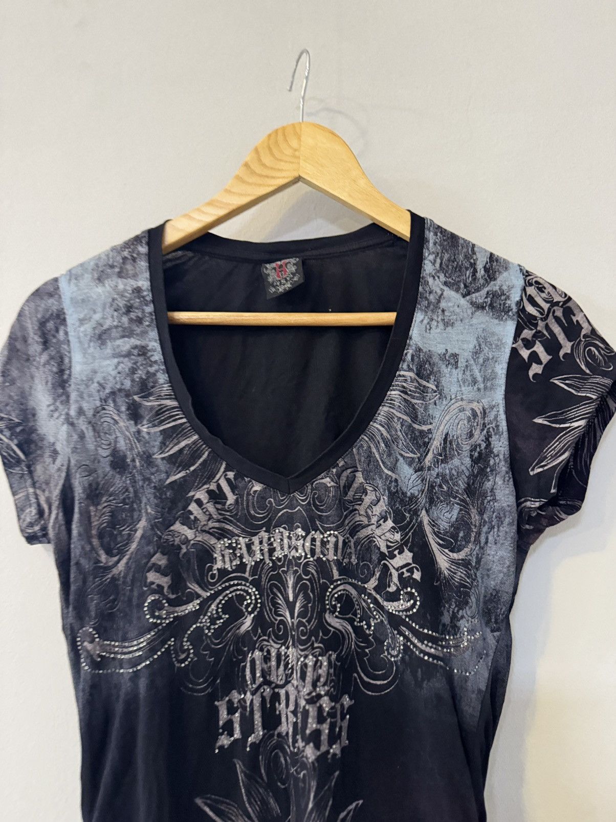 Other VTG AVANT-GARDE DIESEL TEE LOGO Y2K OPIUM Size S / US 4 / IT 40 - 2 Thumbnail