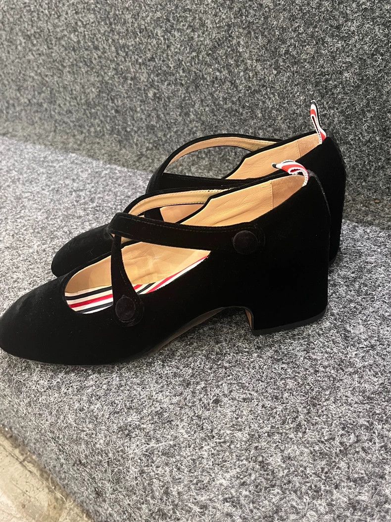 Thom Browne Thom Browne Silk velvet Mary Jane shoes Silk velvet Mary Ja Size US 5.5 / IT 35.5 - 3 Thumbnail