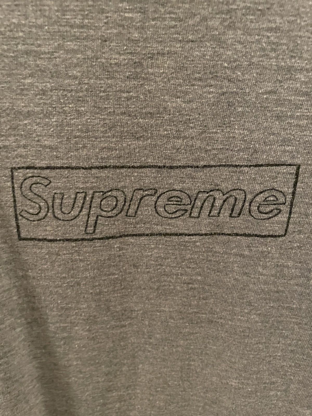 Kaws × Supreme Supreme x Kaws Grey Box Logo Tee Size US M / EU 48-50 / 2 - 2 Thumbnail