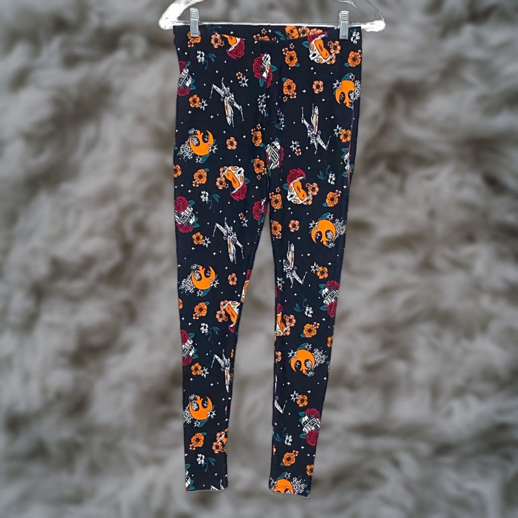 Vintage VINTAGE Her Universe Star Wars Tattoo Leggings 00 Stretch USA Space Floral Athleisure Leggings Womens Size 24" / US 00 / IT 34 - 1 Thumbnail