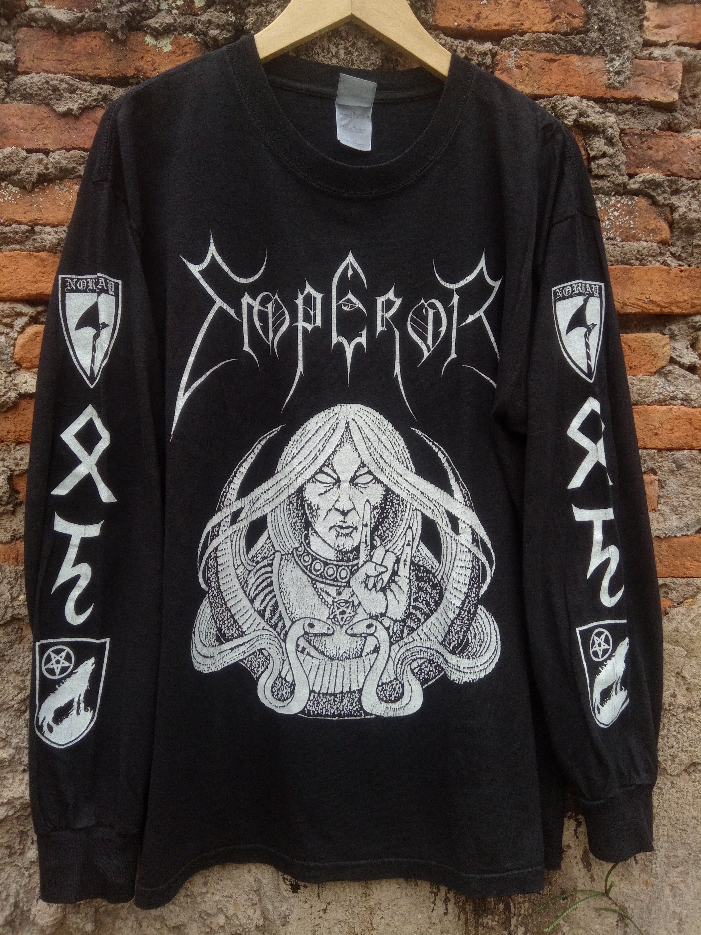 ع*ر様 激レア 90s EMPEROR L/S T-shirt L t ع*ر様 激レア 90s EMPEROR L/S T-shirt METAL t