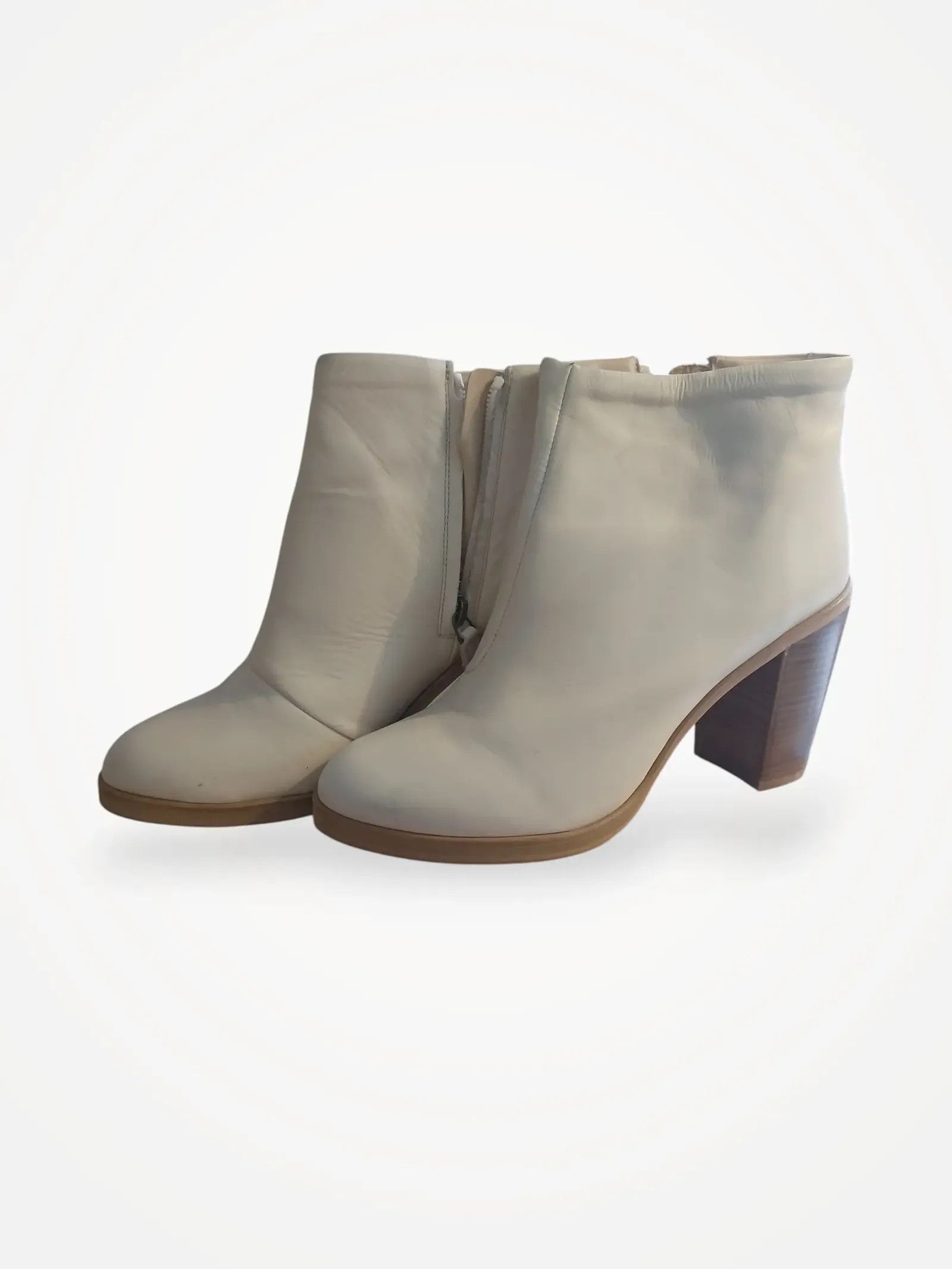 Royal RepubliQ Royal RepubliQ Heels Size US 10 / IT 40 - 1 Thumbnail