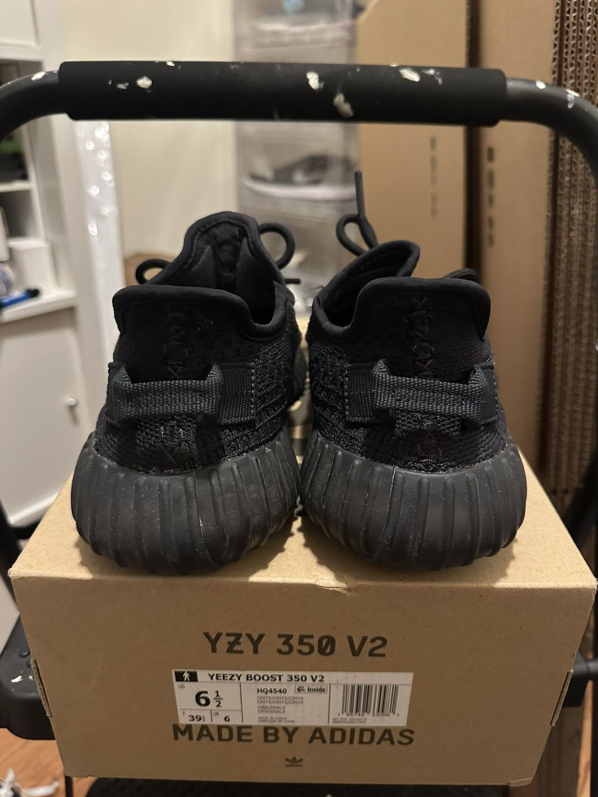 Adidas Onyx Adidas Yeezy Boost 350 v2 Size US 6.5 / EU 39-40 - 4 Thumbnail