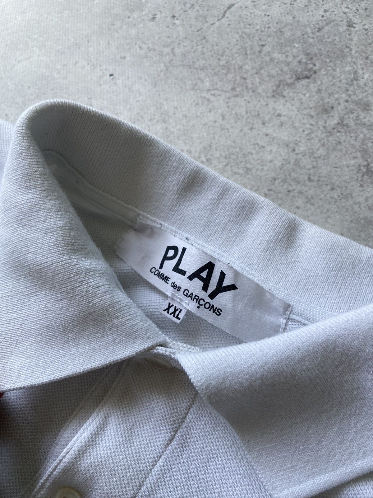 CDG by Comme des Garcons Comme Des Garcons Play Heart polo tee Size US XL / EU 56 / 4 - 4 Thumbnail
