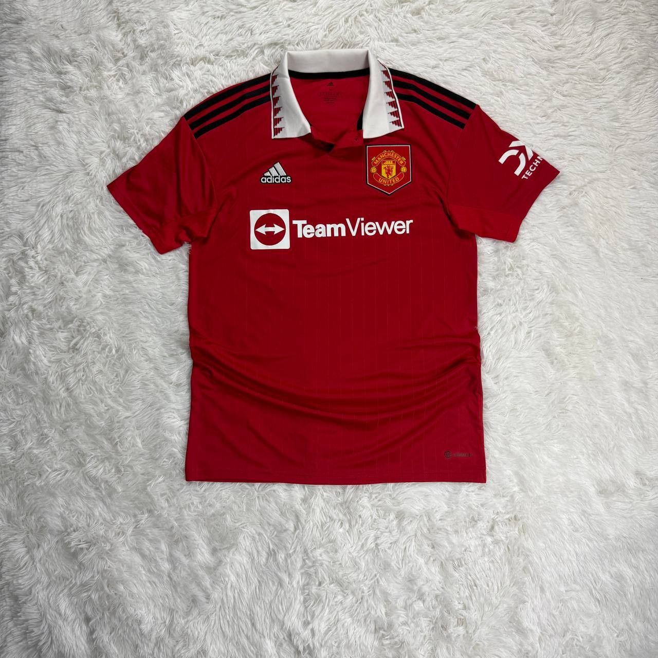 Adidas 💢Adidas Manchester United Jersey 2022 Size US M / EU 48-50 / 2 - 1 Thumbnail