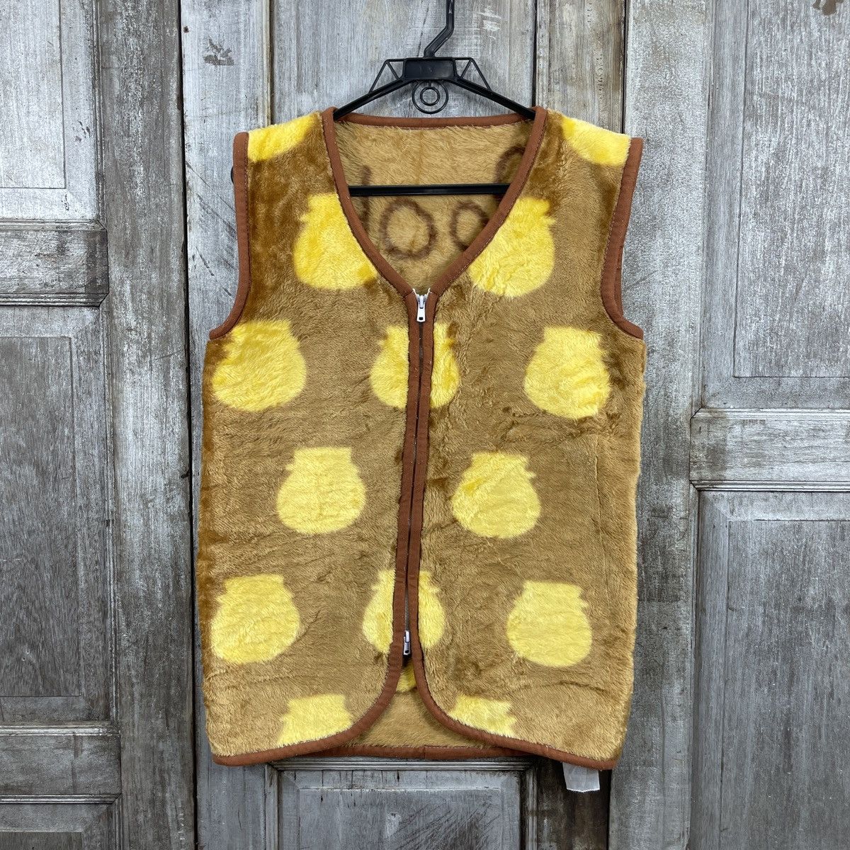 Cartoon Network × Japanese Brand × Vintage Vintage Pooh Over Print Fleece Zipper Vests Size US M / EU 48-50 / 2 - 2 Thumbnail