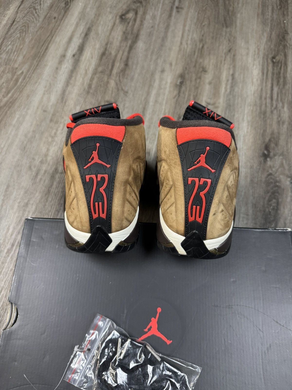Jordan Brand Air Jordan 14 Retro Winterized Size 10 Size US 10 / EU 43 - 4 Thumbnail