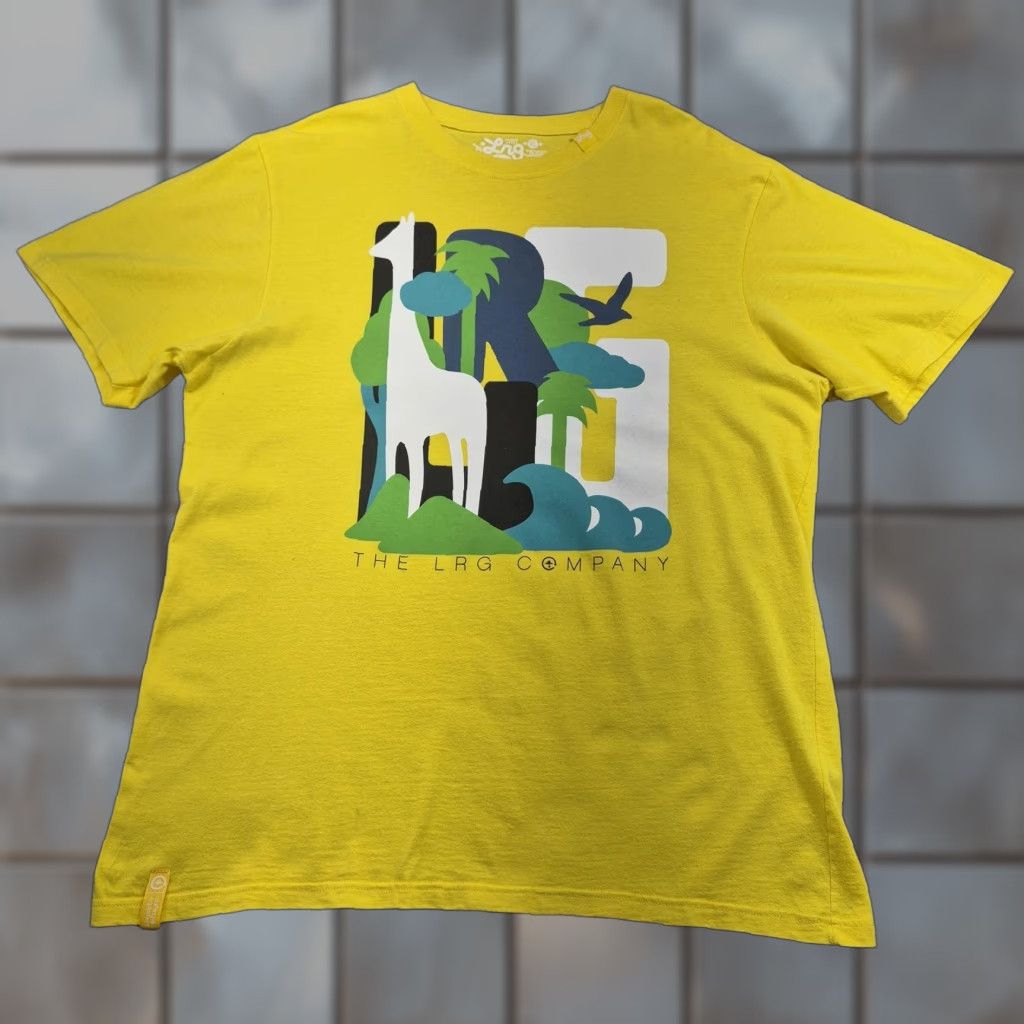 Logo 7 LRG Shirt Mens XL Yellow Jungle Giraffe Logo Graphic Tee Streetwear Nature Size US XL / EU 56 / 4 - 1 Thumbnail