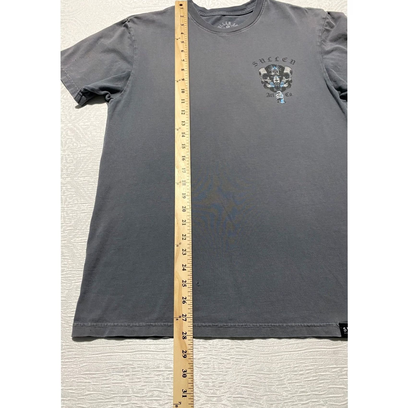 Vintage Sullen Art Collective Graphic T-Shirt Mens Medium Gray Skulls Jean Paul Marat Size US M / EU 48-50 / 2 - 4 Thumbnail