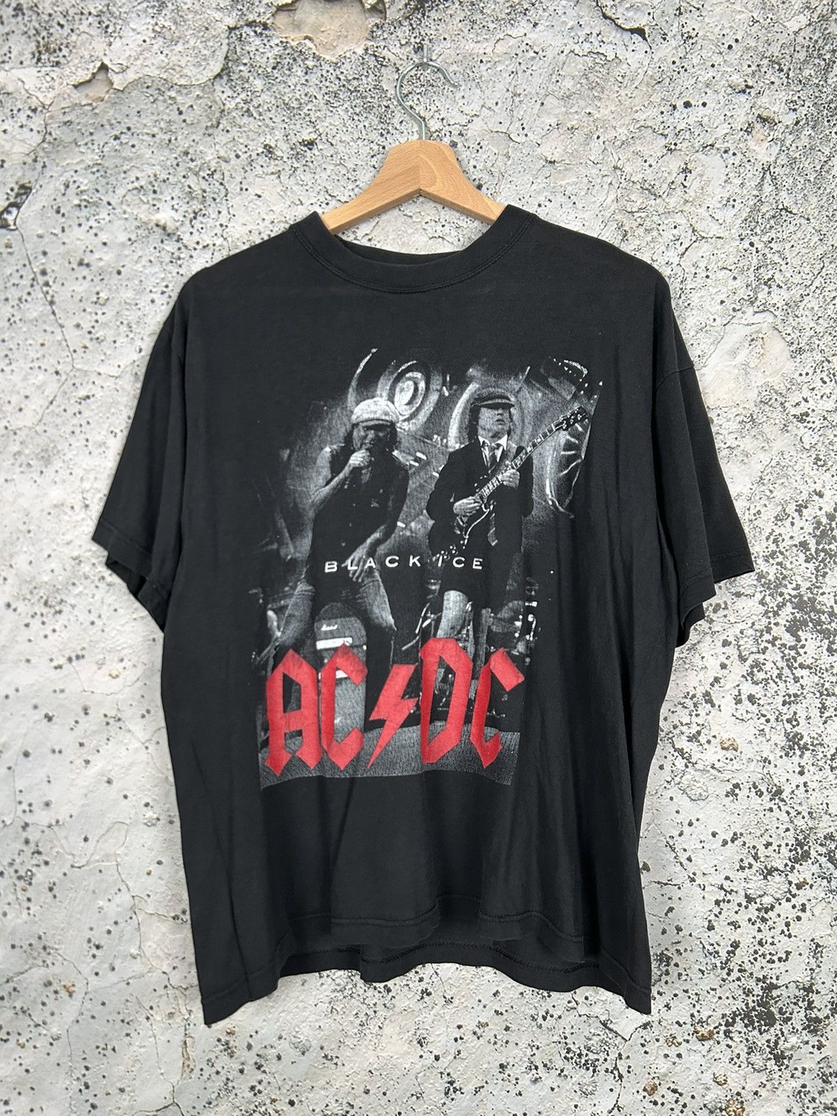AC/DC Vintage AC DC Rock Band Tee Metal Graphic Avantgarde 90s Size US M / EU 48-50 / 2 - 1 Thumbnail