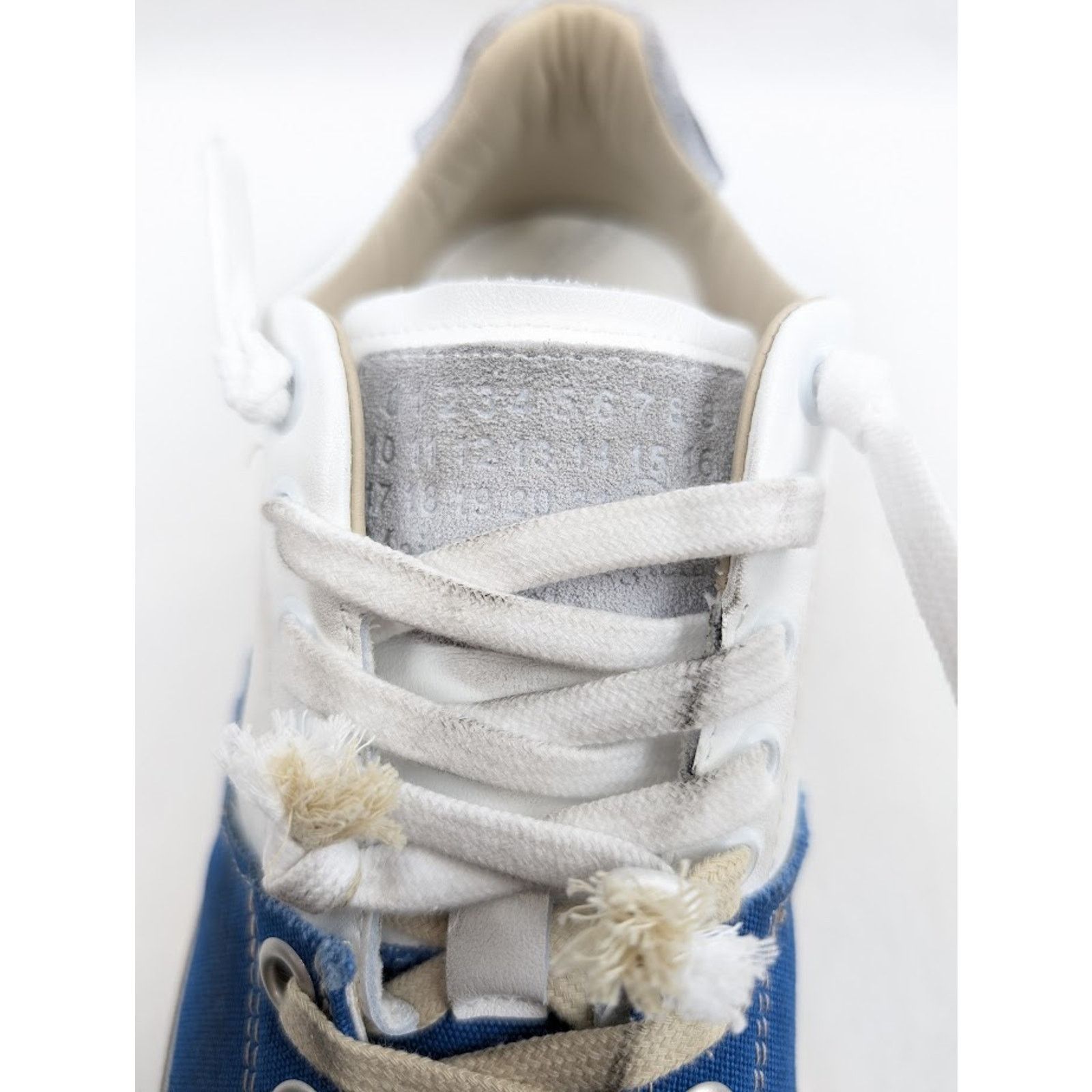 Maison Margiela o1rshd1 Q:2 / Low-Top Sneakers in Multicolor Size US 13 / EU 46 - 8 Thumbnail