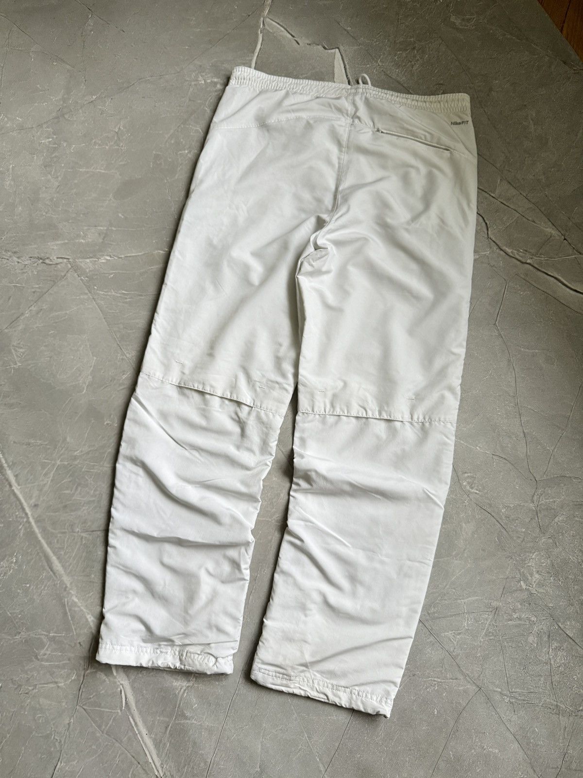 Nike 00s Nike Vintage Tracksuit Nylon Pants Small Swoosh Baggy Size US 30 / EU 46 - 3 Thumbnail