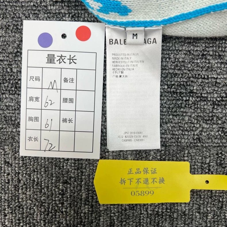 Balenciaga Balenciaga Blue and white knitted sweater with logo of bul Size US S / EU 44-46 / 1 - 6 Thumbnail