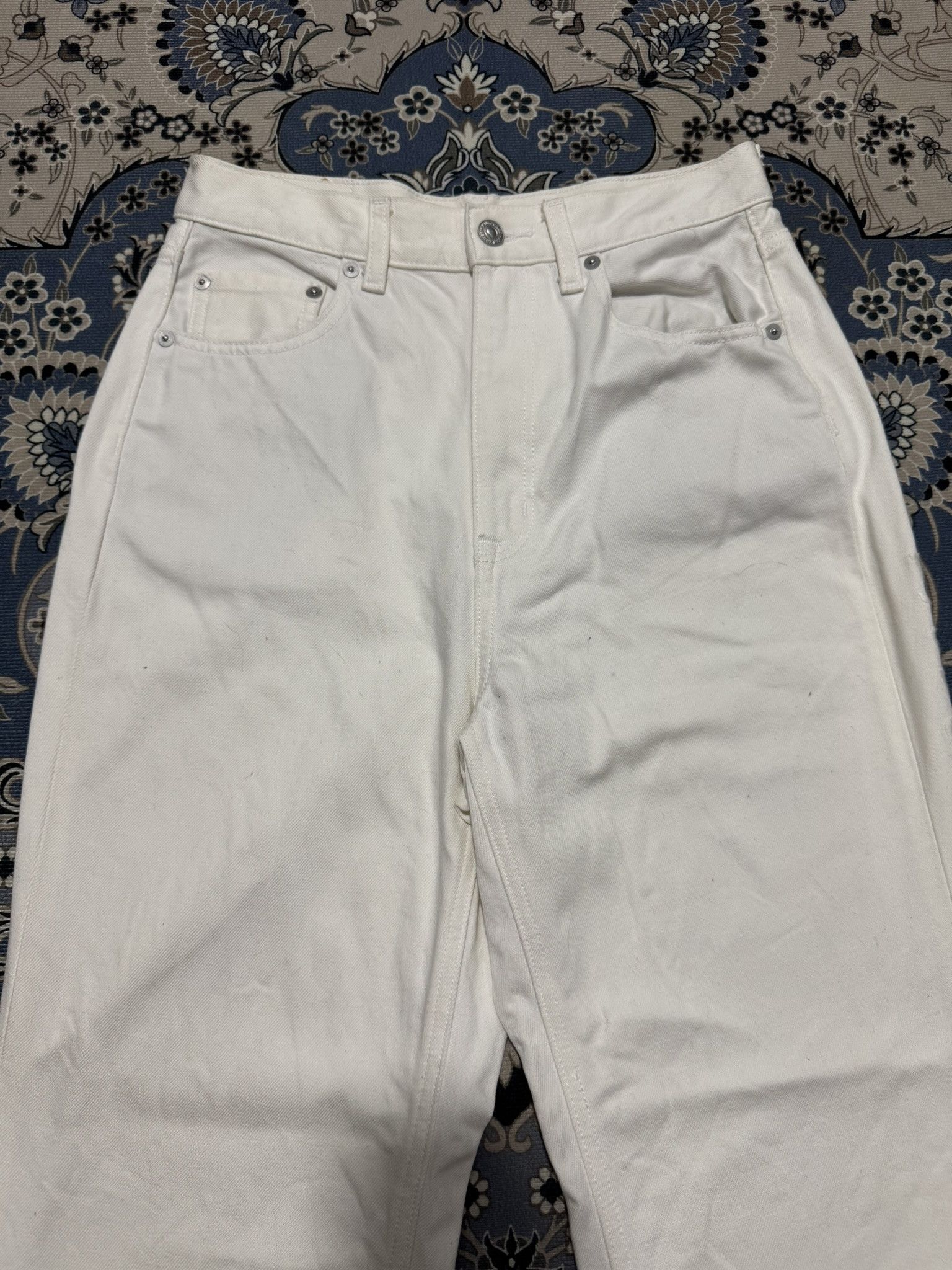 GU × Japanese Brand × Kim Jones SS18 Kim Jones x GU Embroider Standard Jeans Dior Size US 30 / EU 46 - 4 Thumbnail