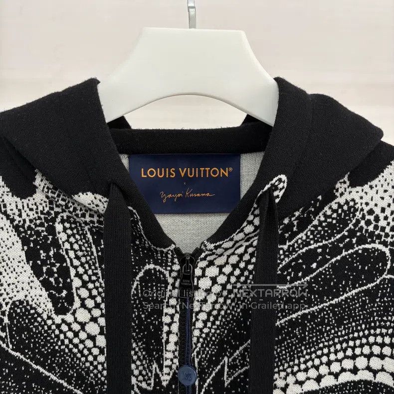 Louis Vuitton Louis Vuitton Yayoi Kusama Co-Branded Black Zip Hoodie Size US M / EU 48-50 / 2 - 3 Thumbnail