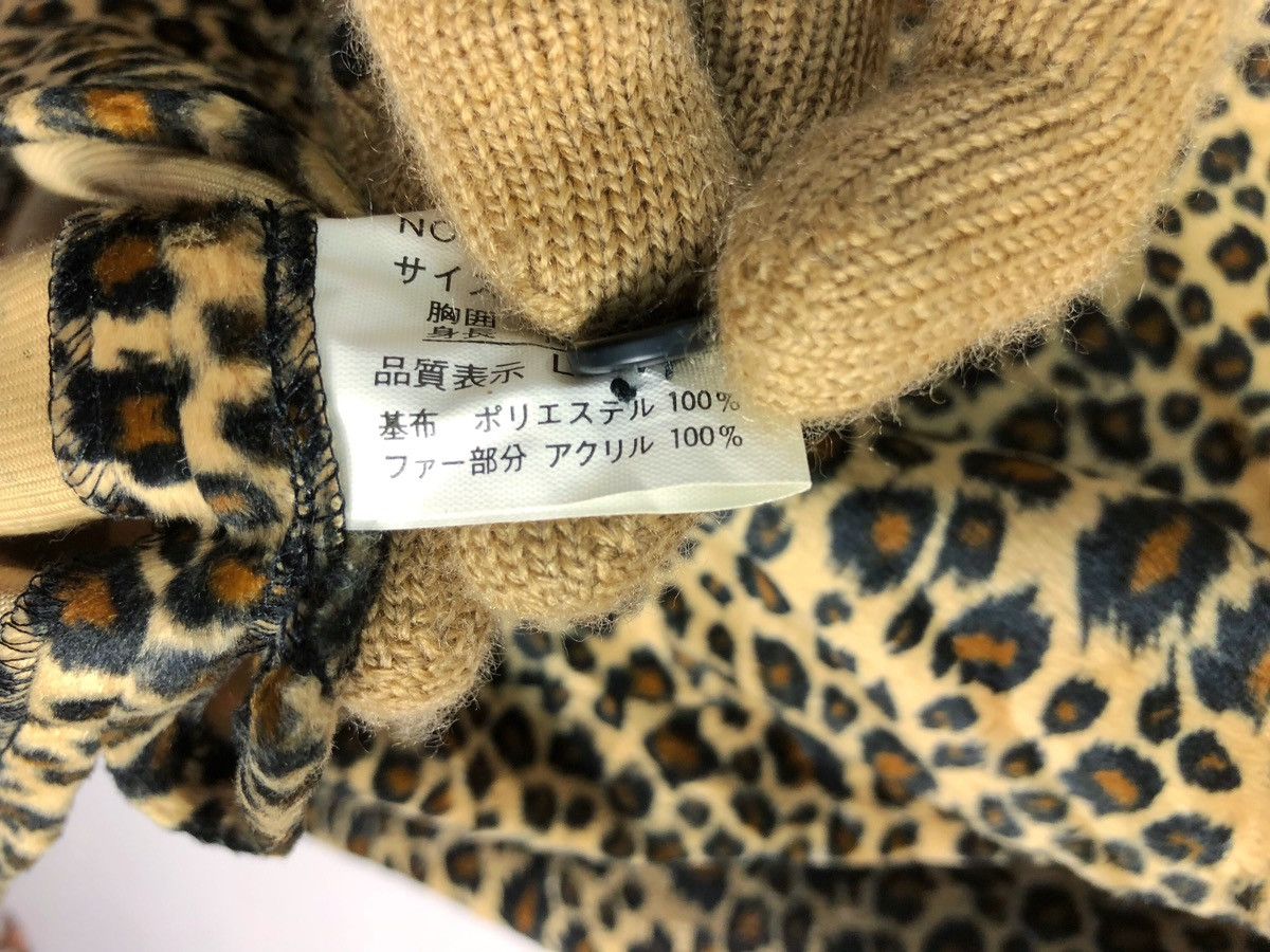 Vintage Rare 1278 N/G/T Japan Leopard Pattern Button Ups Shirt Size US L / EU 52-54 / 3 - 10 Thumbnail