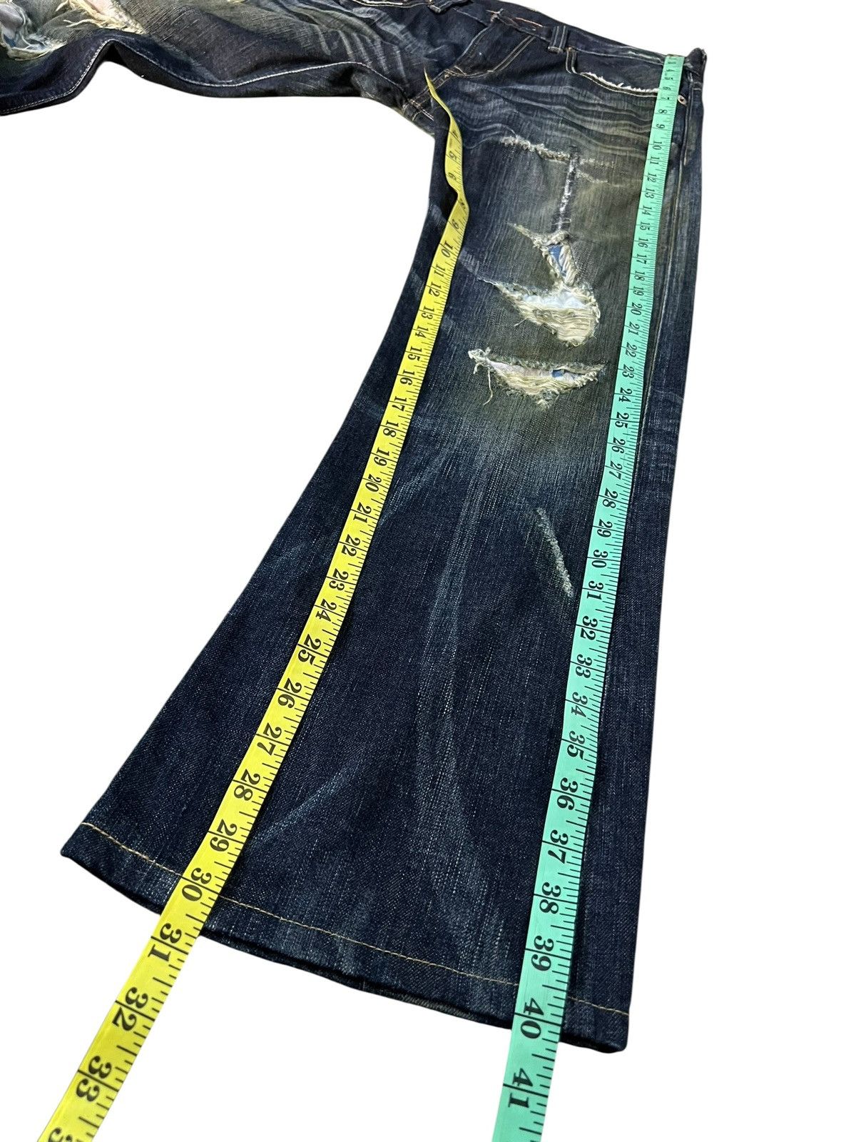 Edwin Vintage Edwin 503 Blue Trip Flare Distress Jean Japan Size US 33 - 6 Thumbnail
