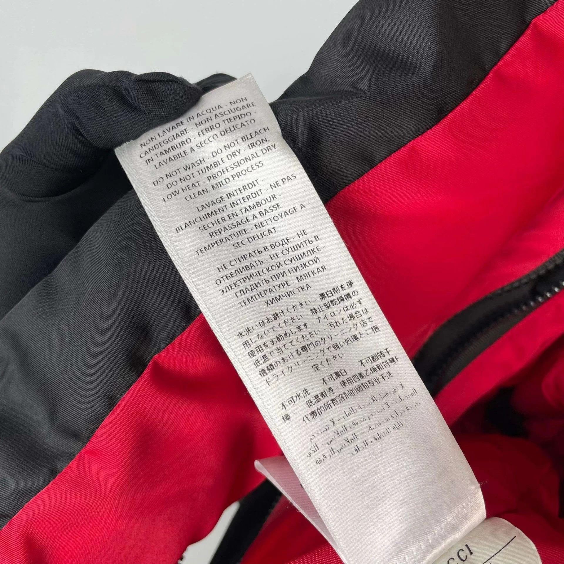 Gucci Gucci Black Down Jacket 38 Size US XXS / EU 40 - 8 Thumbnail