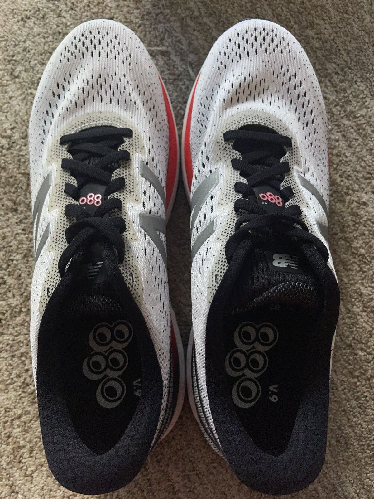 New Balance DS NEW BALANCE 880 RUNNING SHOES SIZE 10 Size US 10 / EU 43 - 8 Thumbnail
