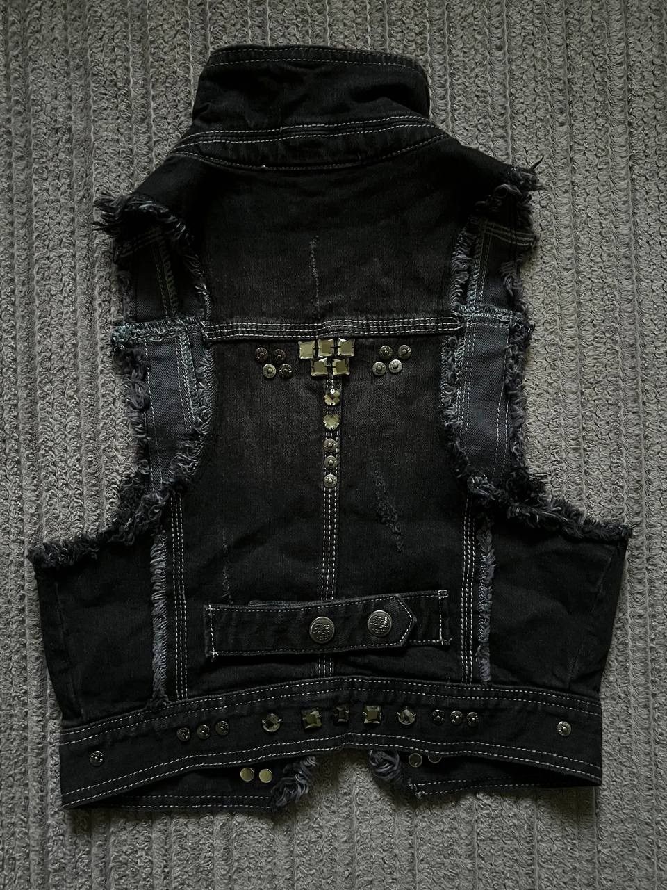 If Six Was Nine × Le Grande Bleu (L.G.B.) × Vintage Vintage Y2K Distressed Opium Owens Style Denim Vests Size US S / EU 44-46 / 1 - 6 Thumbnail