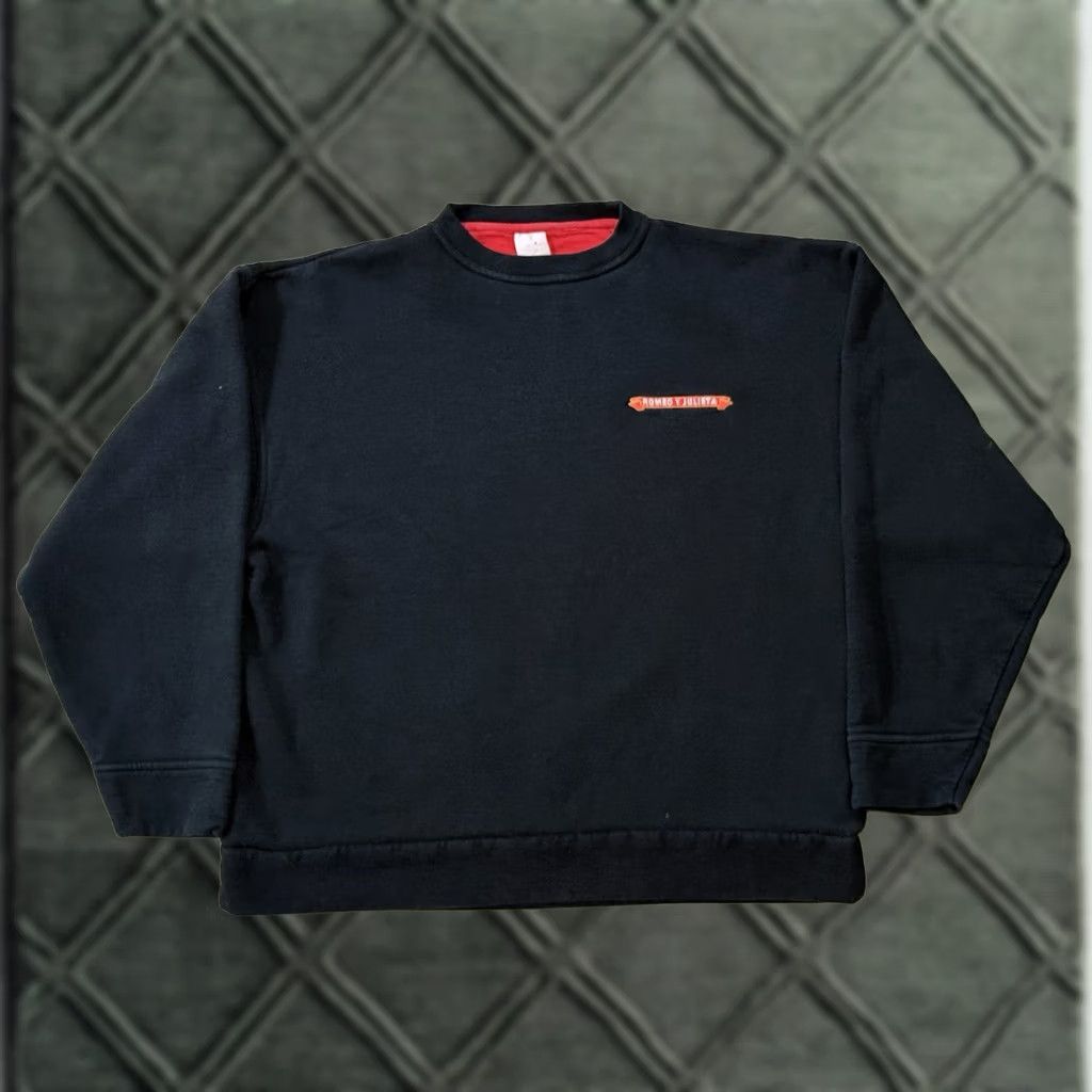 Vintage VINTAGE 90s Romeo Y Julieta Promo Crewneck Sweatshirt XL Black Cotton Fleece Logo Embroidered Pockets Mens Size US XL / EU 56 / 4 - 1 Thumbnail
