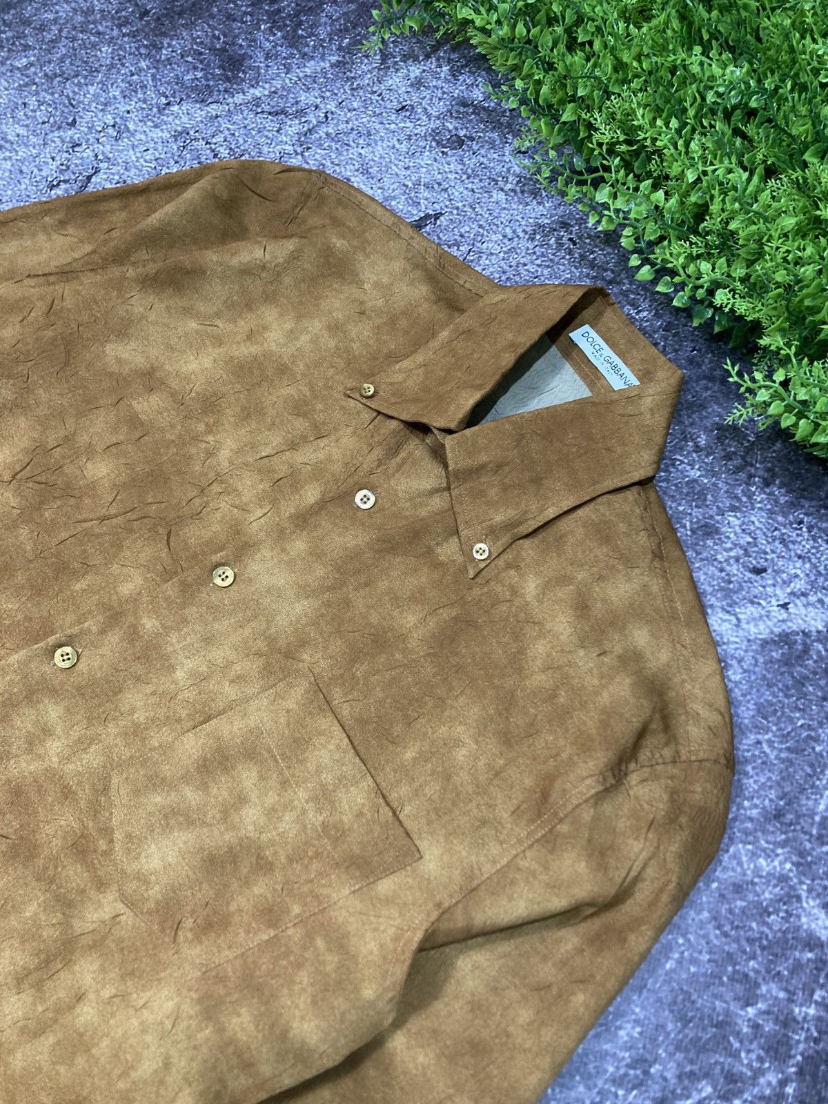 Dolce & Gabbana Dolce & Gabbana Basic Suede Skin Viscose Button Up Shirt Size US M / EU 48-50 / 2 - 4 Thumbnail