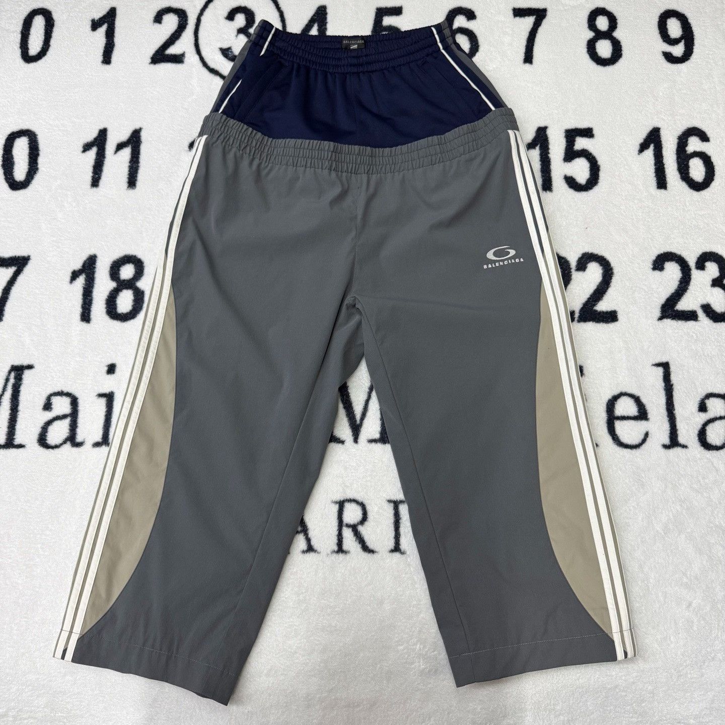 Balenciaga Balenciaga Patchwork Casual Pants XS Men Size US 28 / EU 44 - 1 Thumbnail