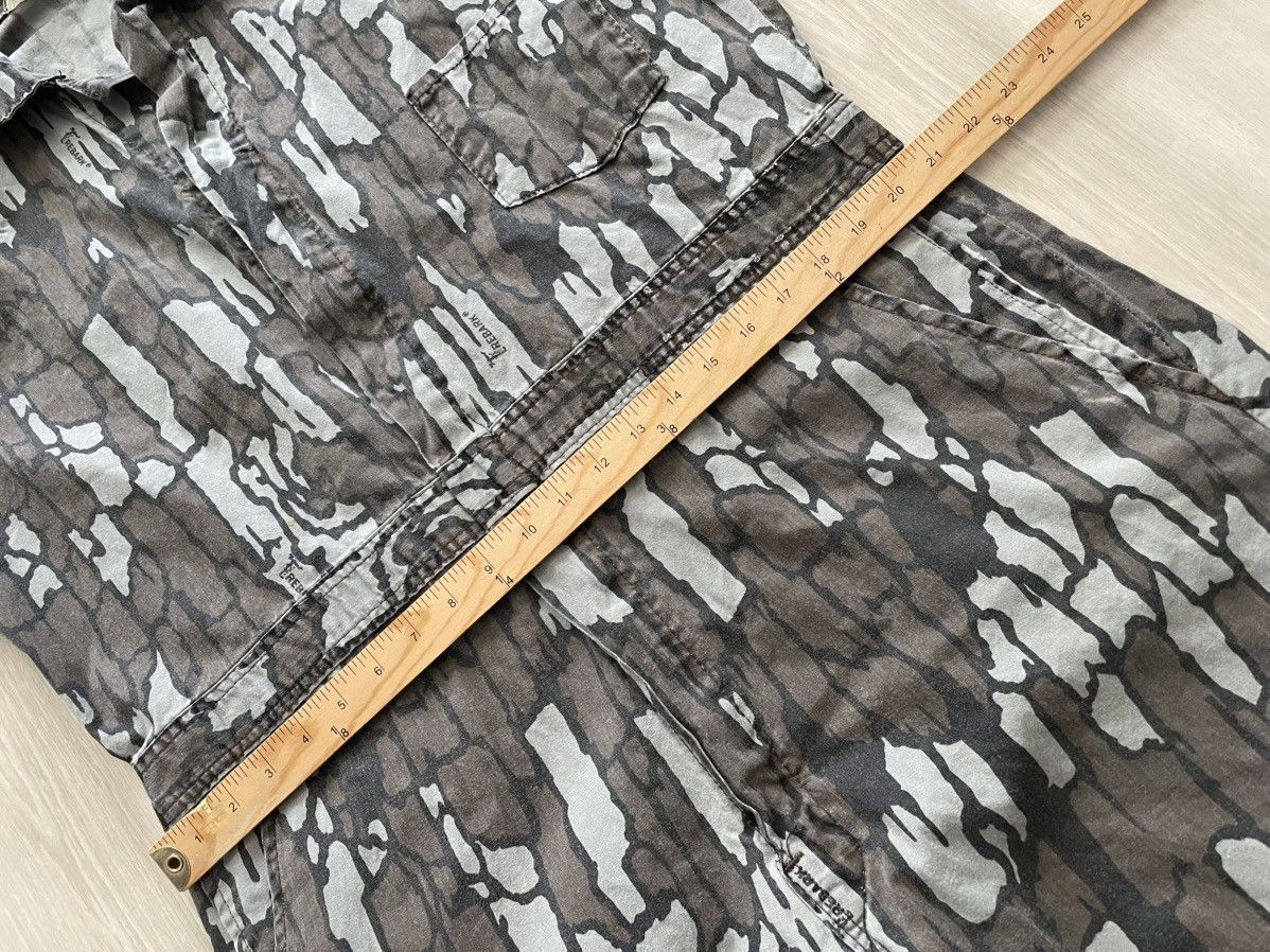 Vintage Vtg 80s TREBARK Camo Coveralls Hunting USA sz XL *distressed Size US XL / EU 56 / 4 - 10 Thumbnail