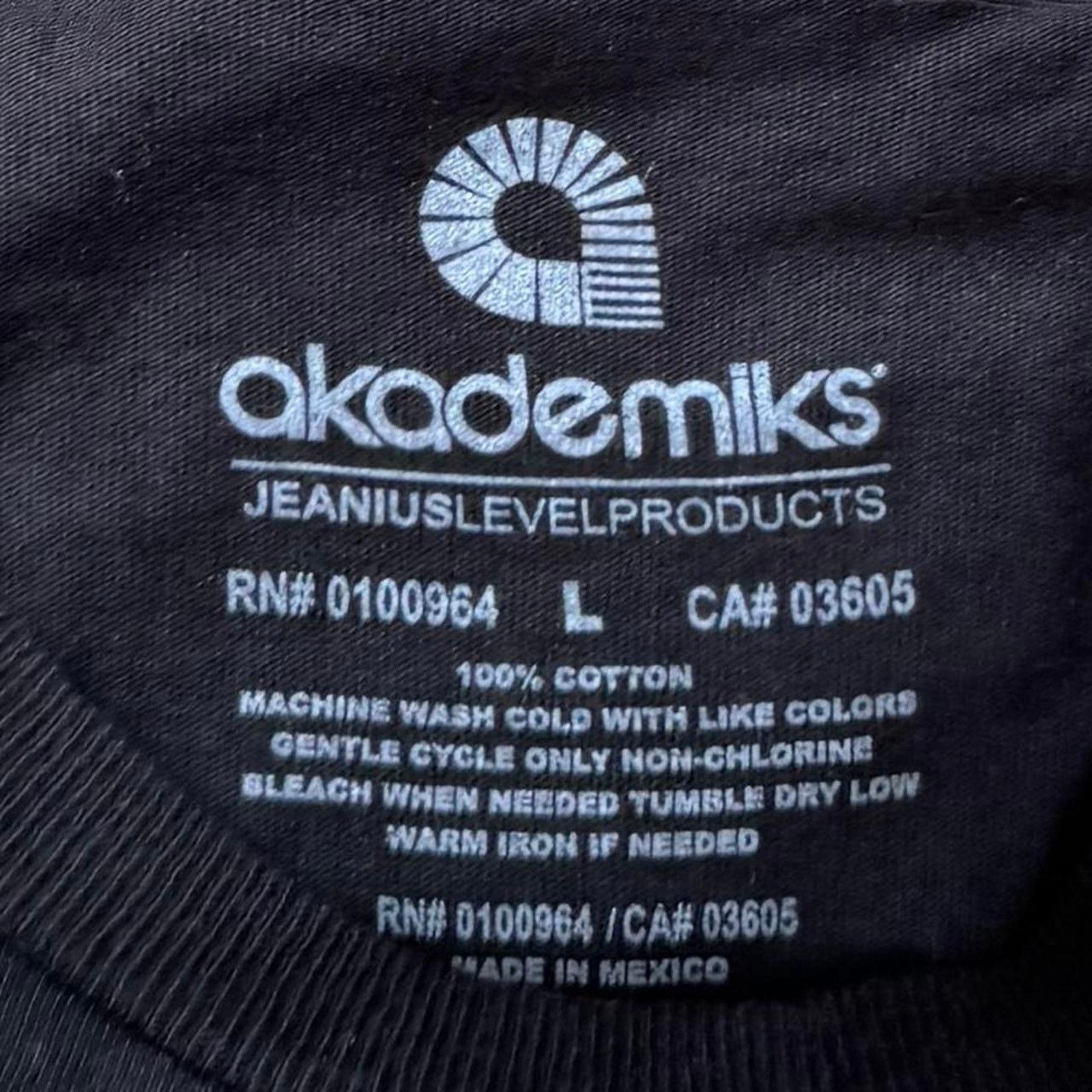 Akademiks × Japanese Brand × Vintage Vintage Y2K Akademiks Skater Grunge Cyber Graphic Shirt Size US L / EU 52-54 / 3 - 3 Thumbnail