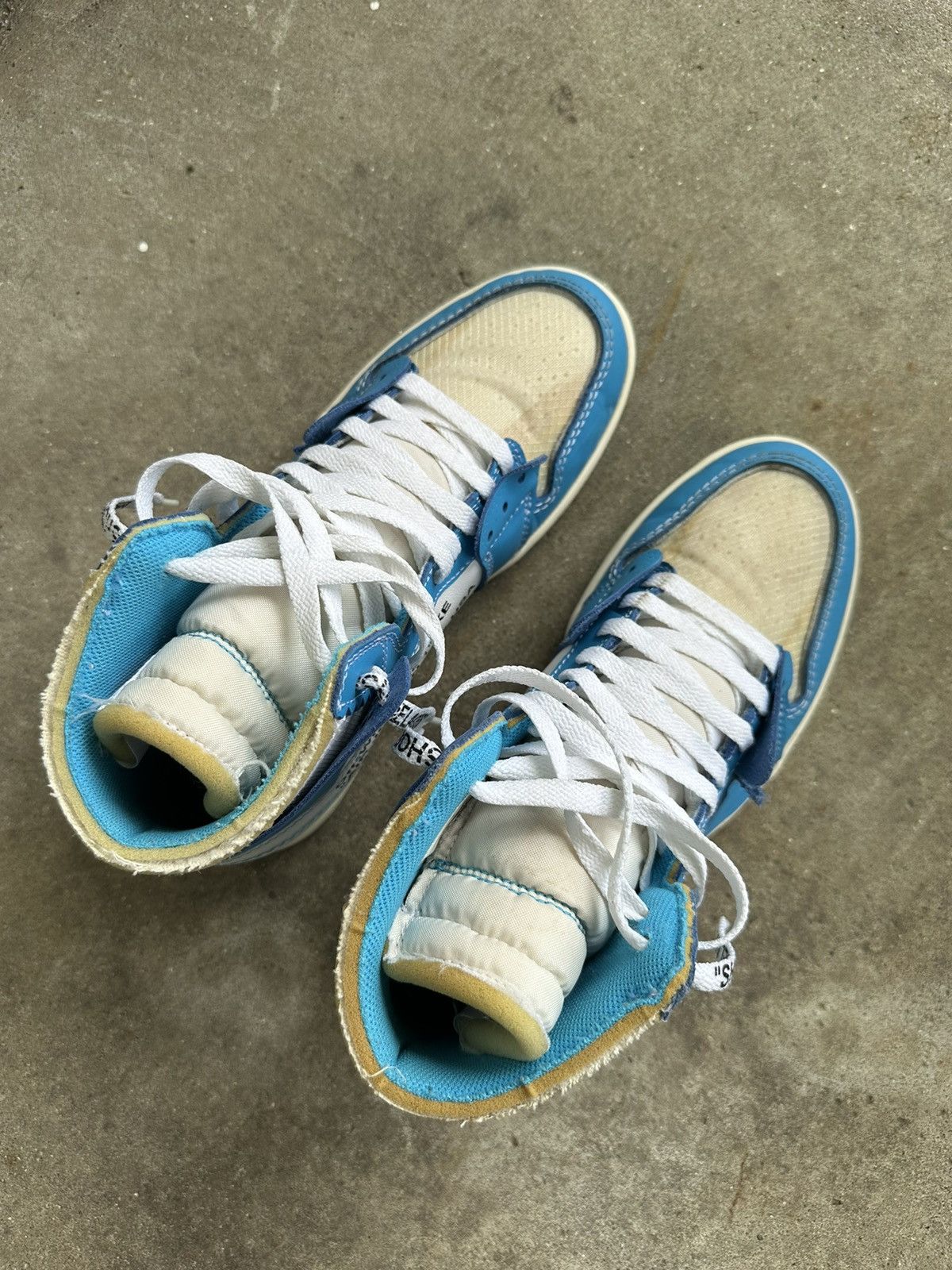 Jordan Brand × Off-White Nike Air Jordan 1 High OG Off-White UNC size 7.5 Size US 7.5 / EU 40-41 - 3 Thumbnail