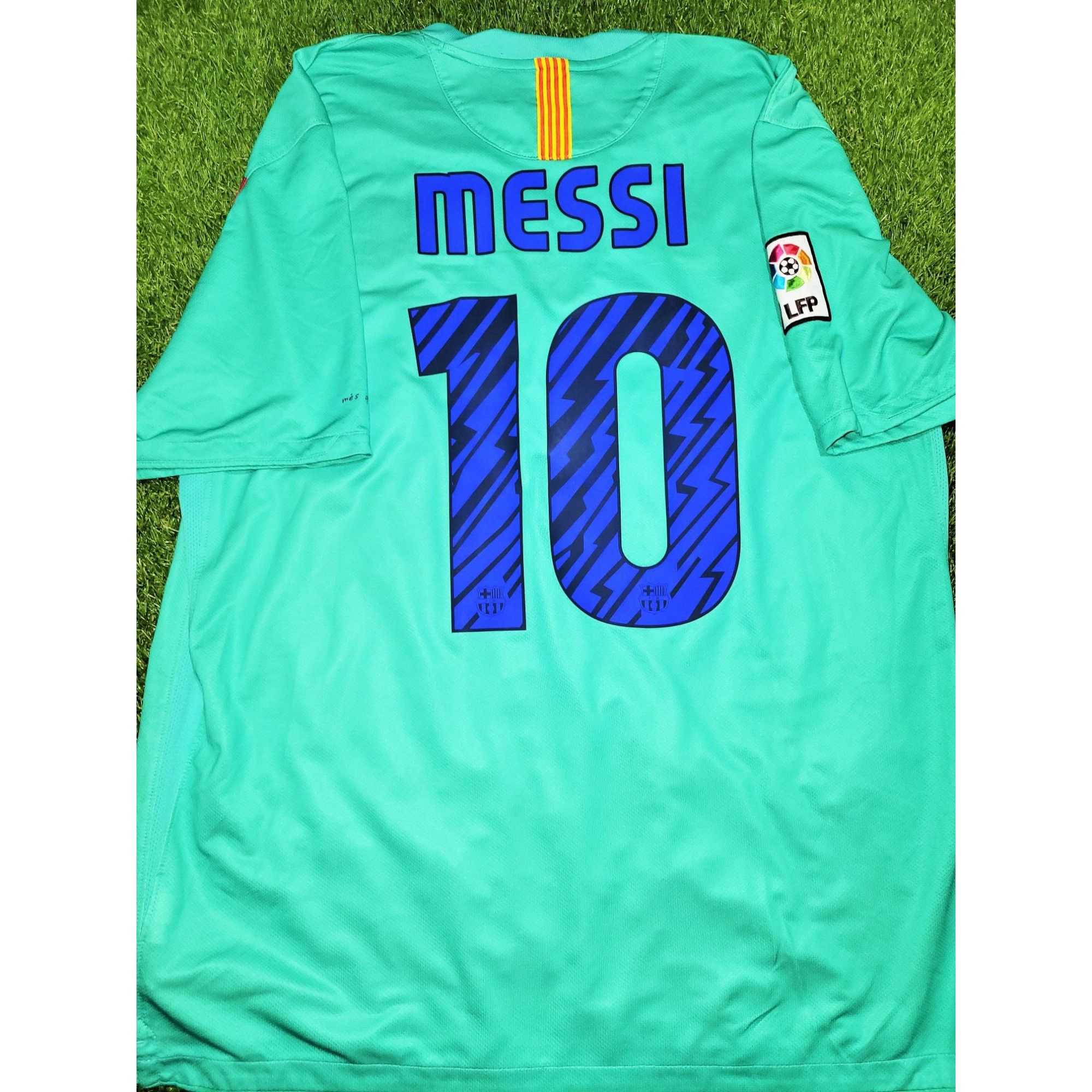 image of Nike Messi Barcelona 2010 2011 Away Soccer Jersey Shirt XL in Green, Men's