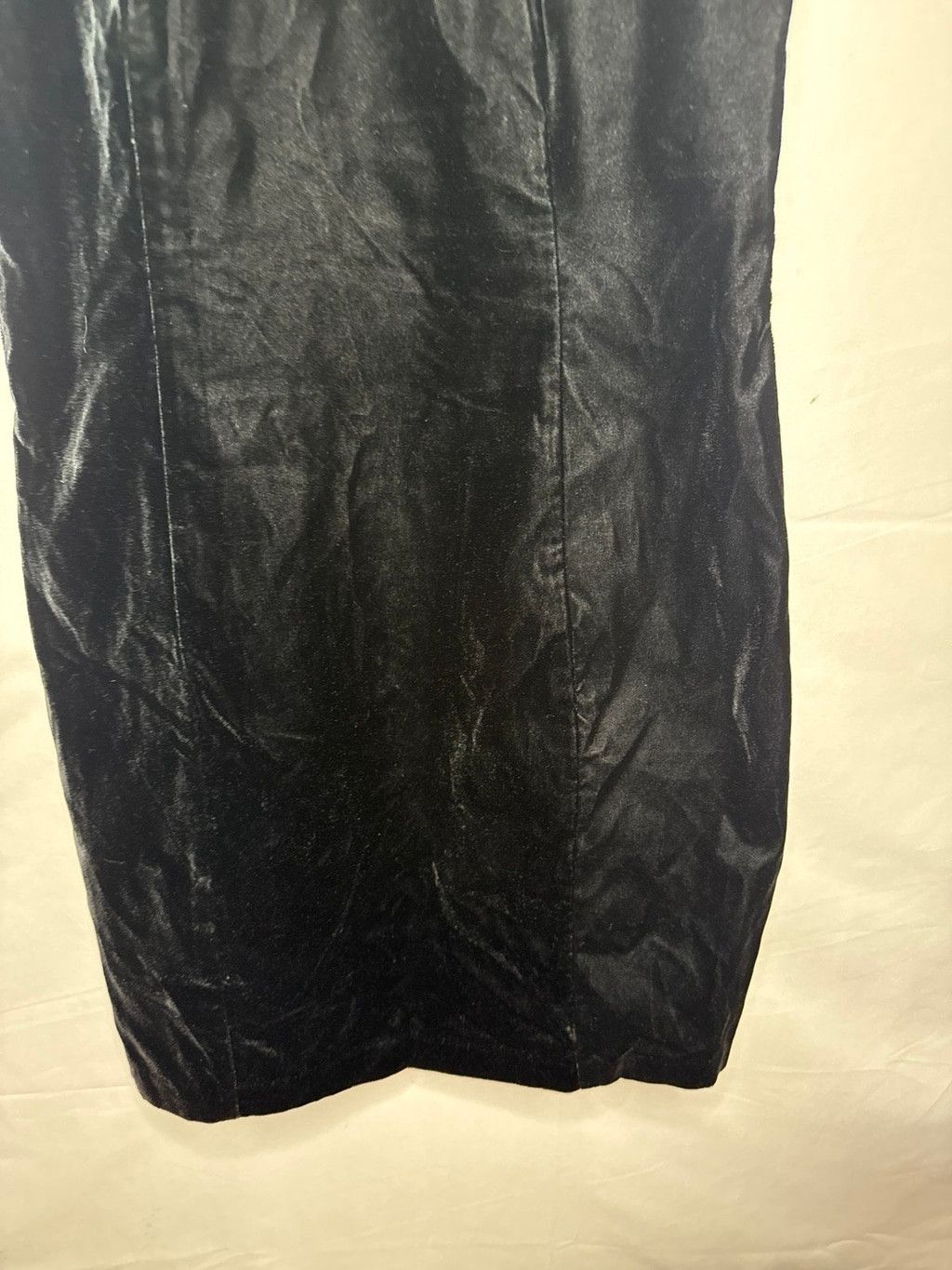 The Unbranded Brand Stella 100% VELVET black gold design neck line dress sz Med Size M / US 6-8 / IT 42-44 - 5 Thumbnail