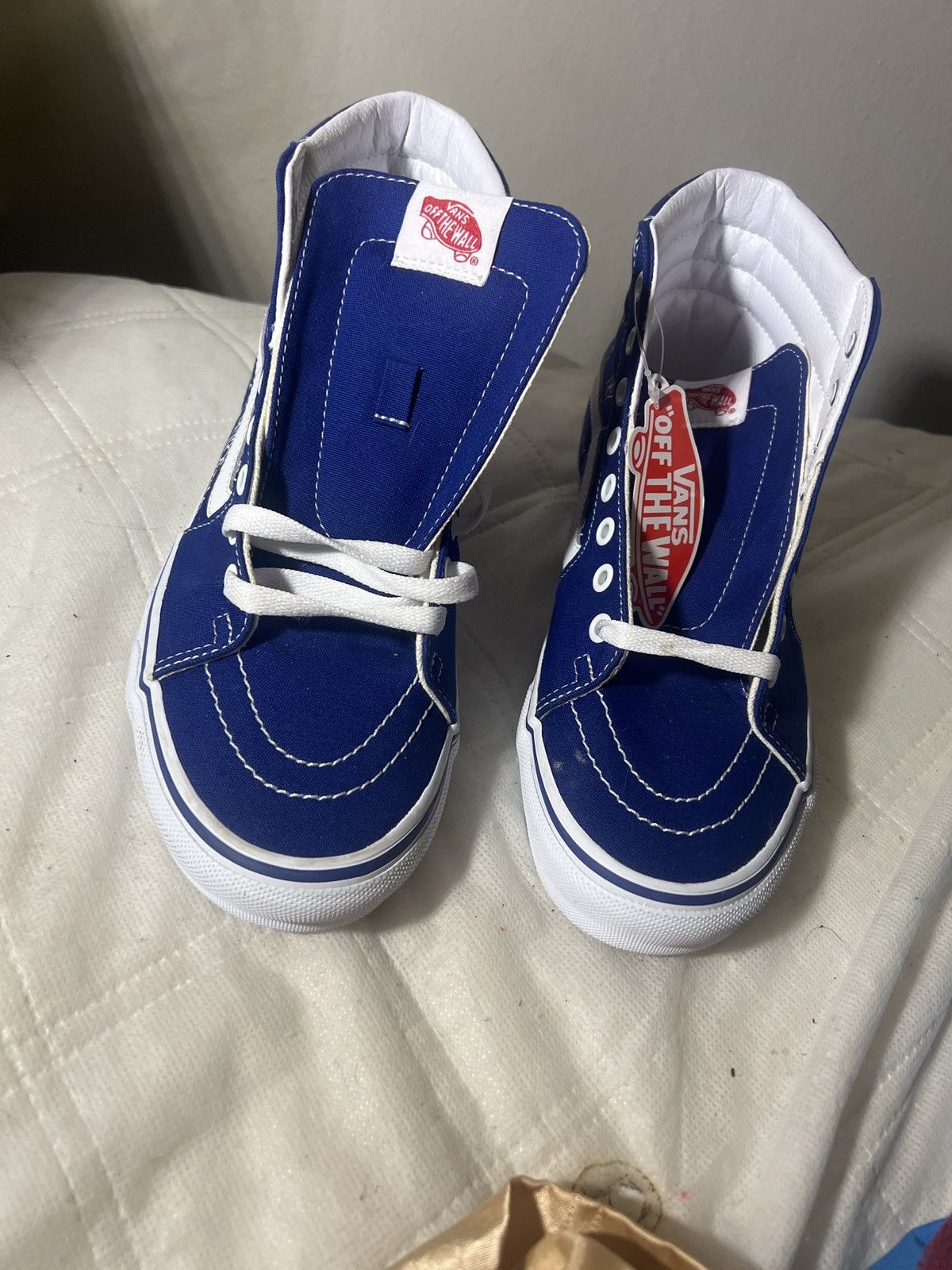 Vans Vans off the wall tennis shoes w/ L.A. am 570 sports Size US 8 / EU 41 - 1 Thumbnail