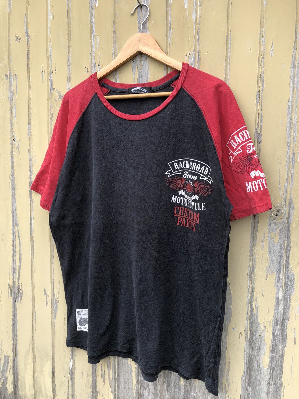 Harley Davidson × Japanese Brand × Vintage Vintage Thruxton Racingroad Motorcycle Team Old Dirty Tee Size US L / EU 52-54 / 3 - 11 Thumbnail