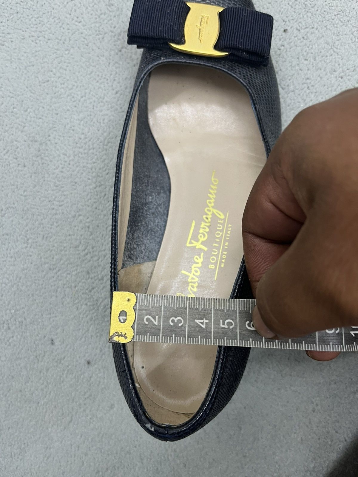 Salvatore Ferragamo SALVATORE FERRAGAMO PUMPS BLUE LEATHER SHOE Size US 5 / IT 35 - 14 Thumbnail