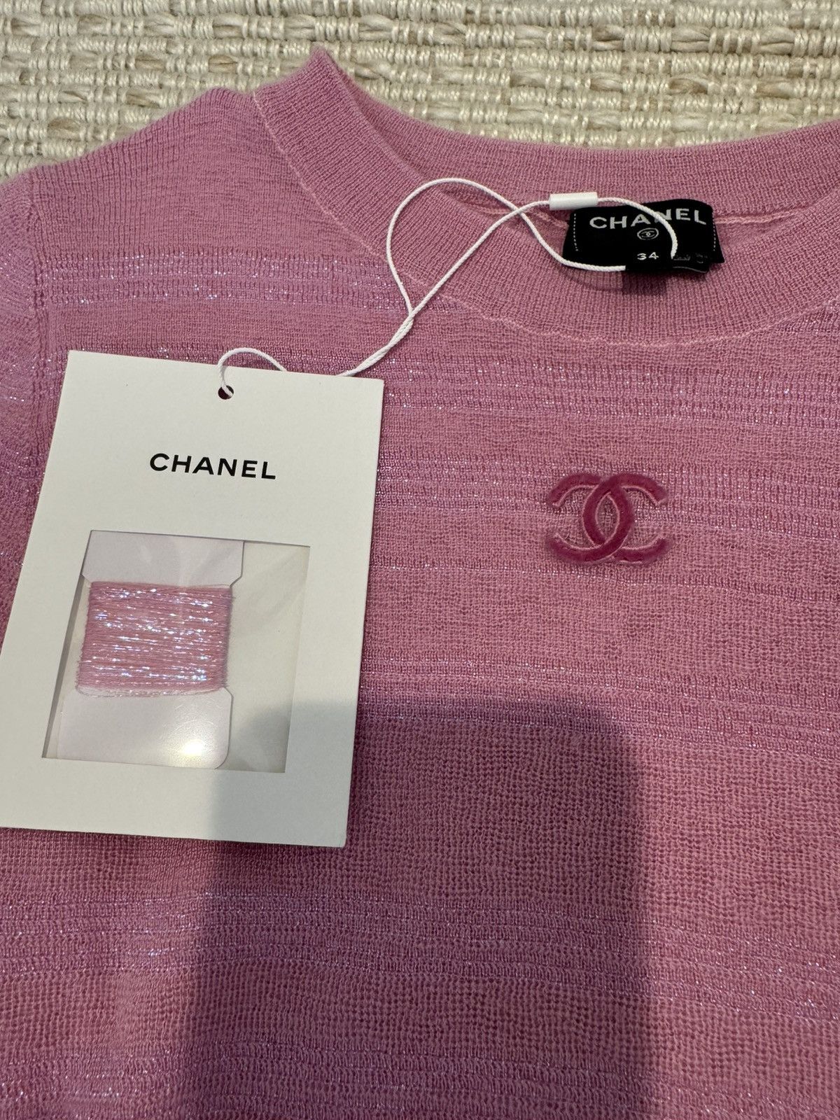 Chanel chanel 23 cashmere tee szie 34 Size XS / US 0-2 / IT 36-38 - 3 Thumbnail